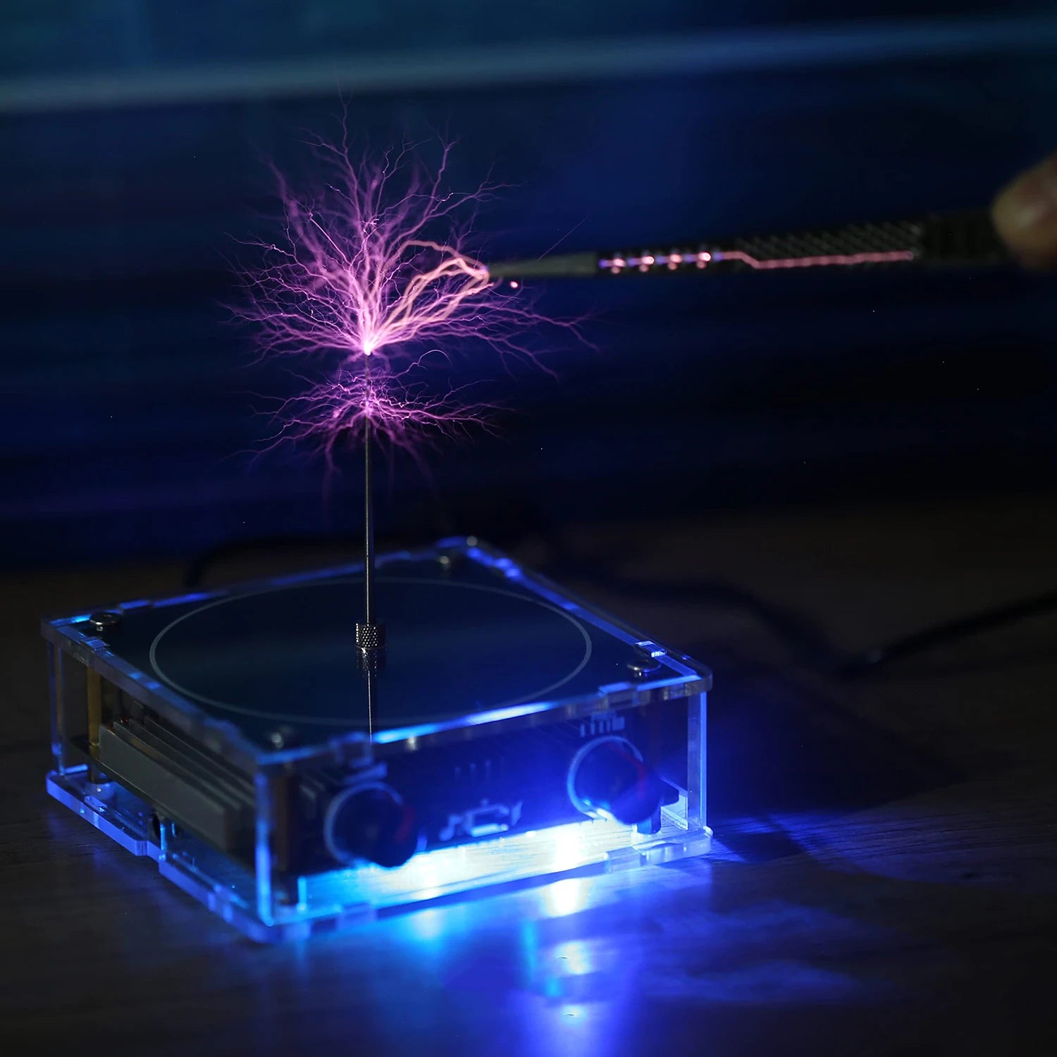 Bluetooth Tesla Coil Arc Generator - Wireless Music Plasma Spark Gap