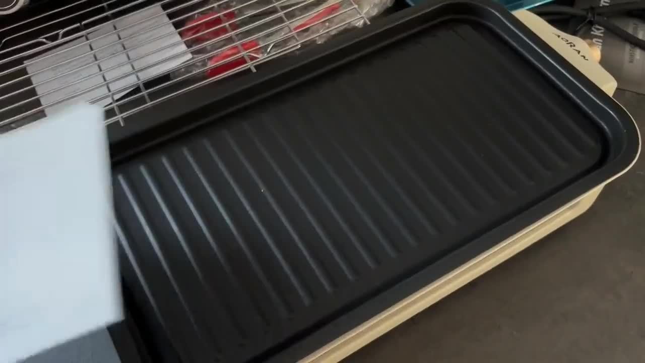 Electric Grill with 3 Pots - Non-Stick BBQ Mesh Surface